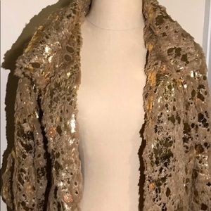 Gold speckled faux-fur coat S/M